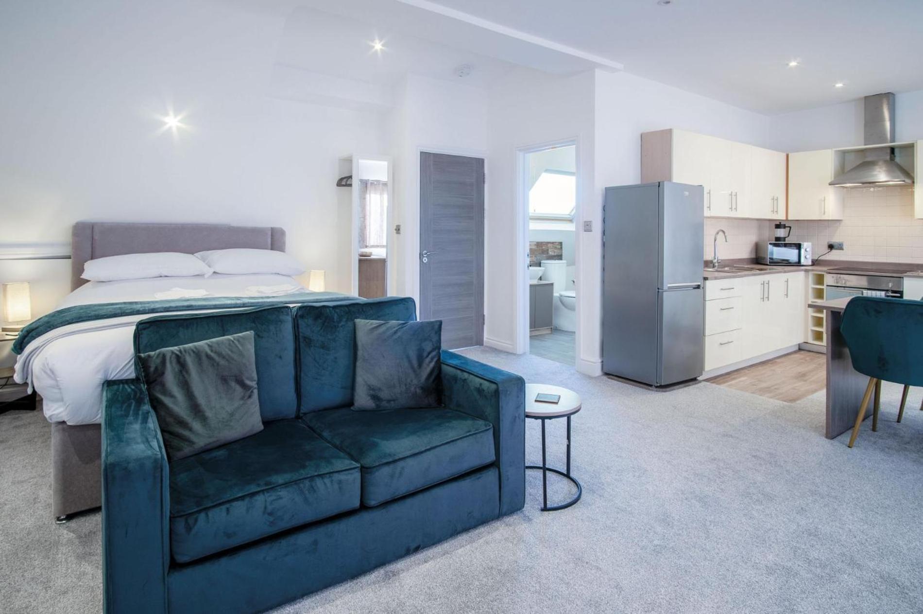 The Penthouse - 1 Bedroom Apartment - Ocean Breeze Port-Eynon Exterior foto